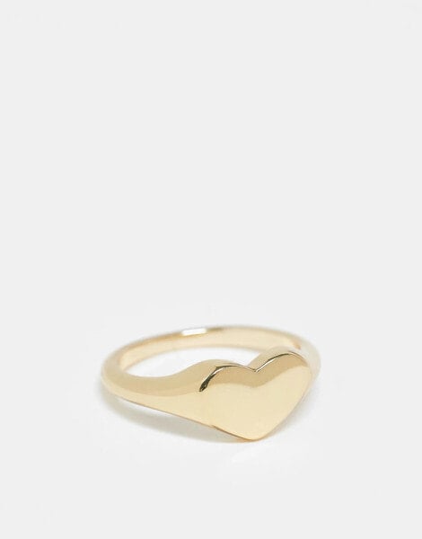 Pieces Curve 18k plated heart signet ring in gold