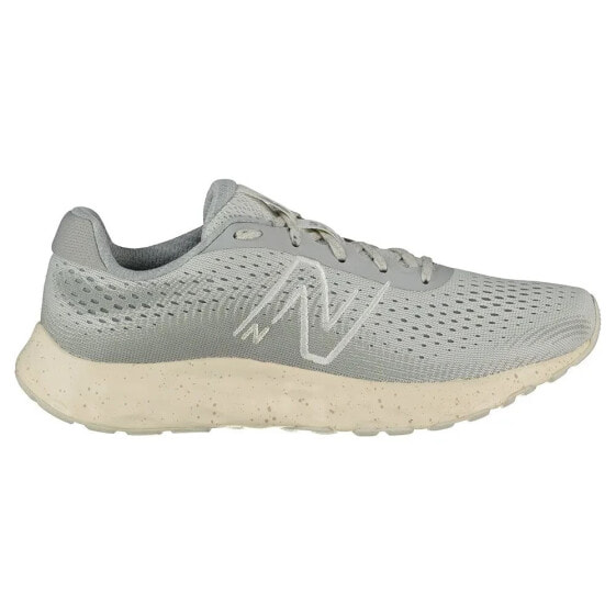 NEW BALANCE 520 V8 running shoes