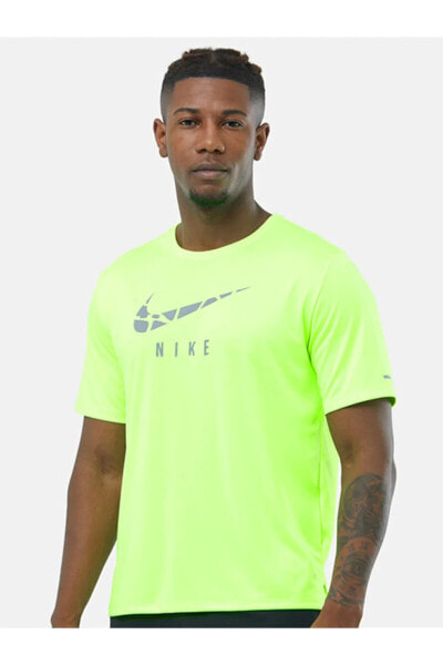 Men's Dri-Fit Run Core T-Shirt Yeşil Erkek Tişört