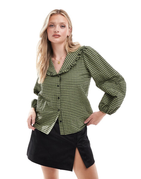 Nobody's Child Emmie blouse with oversized collar in green gingham