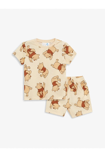 Bisiklet Yaka Kısa Kollu Winnie the Pooh Baskılı Erkek Bebek Şortlu Pijama Takımı