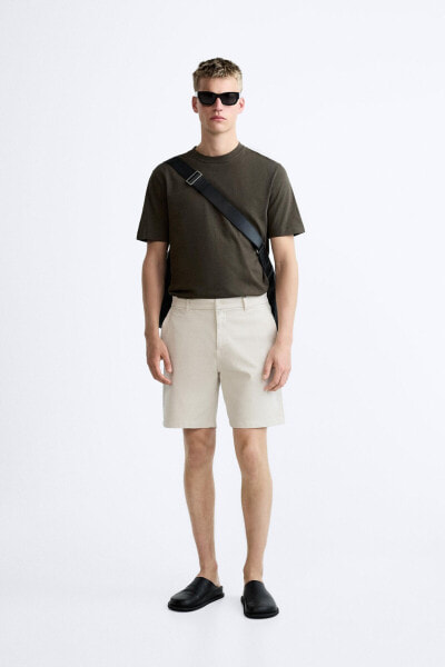 TEXTURED CHINO BERMUDA SHORTS