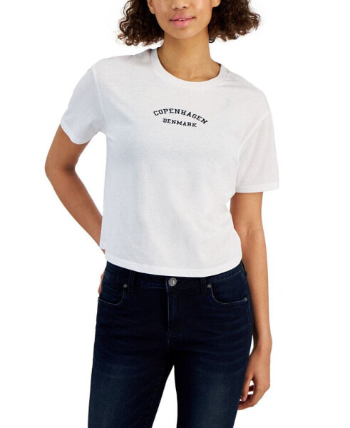 Juniors' Copenhagen Crewneck Tee