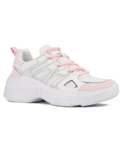 Women's Show Off Low Top Sneaker