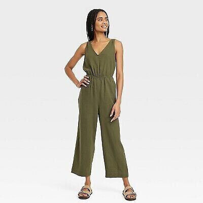 Women's Linen V-Neck Jumpsuit - Universal Thread Green M