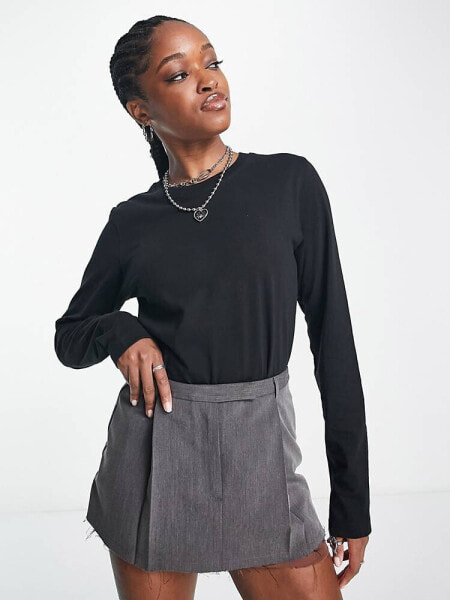 Weekday Essnence standard long sleeve top in black