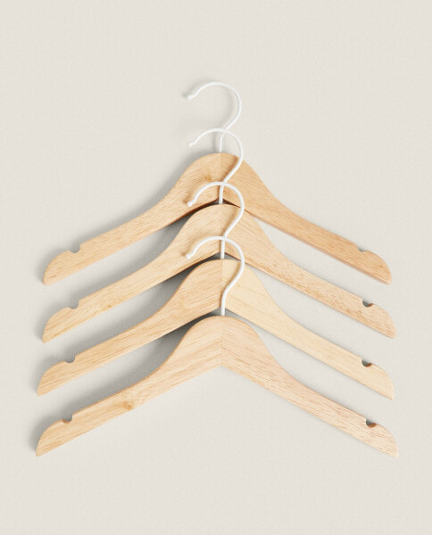 Pack of children’s wooden hangers (pack of 4)