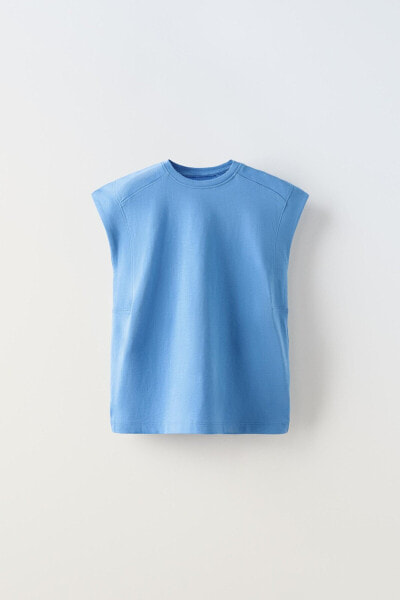 Plain t-shirt with tab