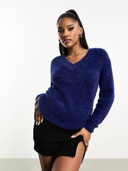 Threadbare Ivy fluffy v neck oversized jumper in navy