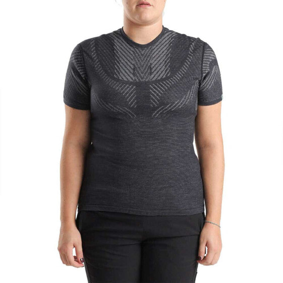 UYN Hydrocross Comfort Fit short sleeve T-shirt