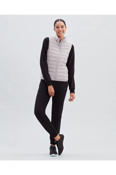 Куртка женская Skechers Essential Vest розовая S212262-506