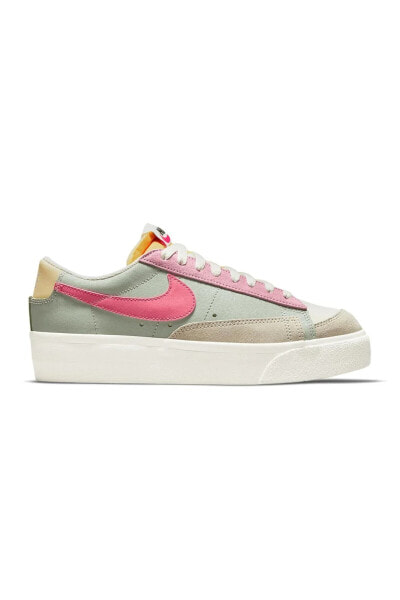 Blazer Low Platform Sneaker Kadın Ayakkabı DM9464-001