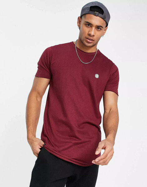 Le Breve longline raw edge t-shirt in burgundy