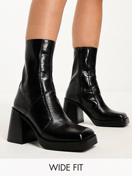 ASOS DESIGN Wide Fit Rover heeled leather boots in black