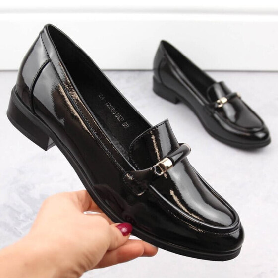Potocki W WOL204B black patent shoes