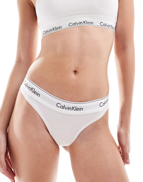 Calvin Klein Modern Cotton thong in white