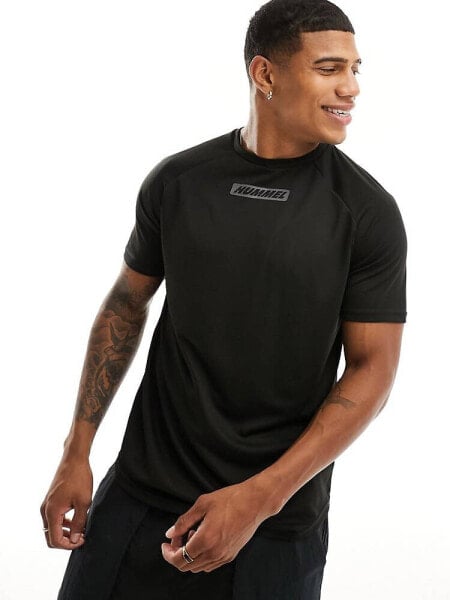 Hummel mesh training t-shirt in black