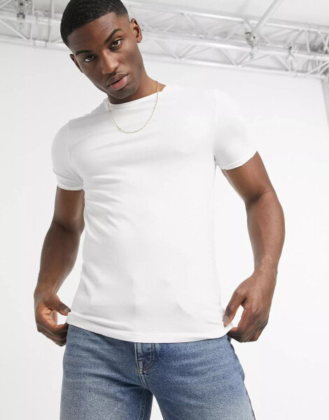 River Island muscle fit t-shirt in white