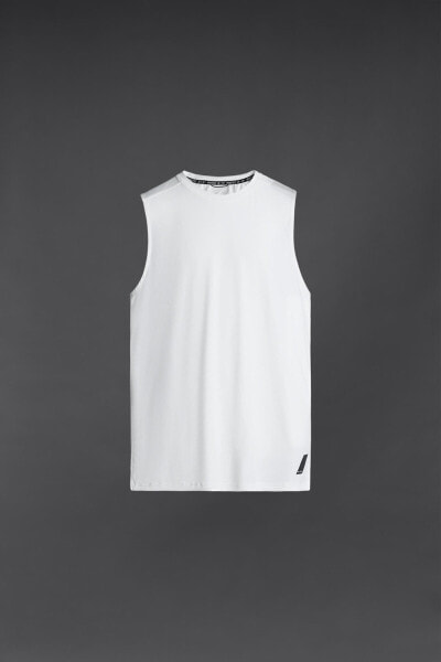 TRAINING TANK TOP