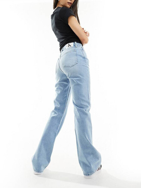 Calvin Klein Jeans Authentic Bootcut Jeans in Denim Light