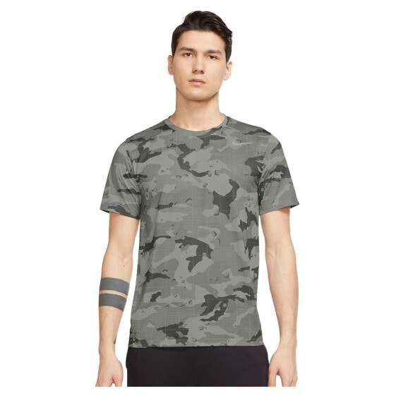 Футболка Nike Dri Fit Legend Camo Printed короткий рукав