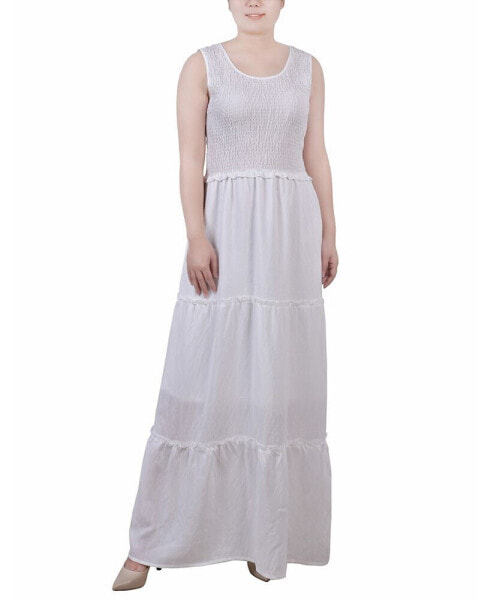 Petite Sleeveless Textured Tiered Maxi Dress