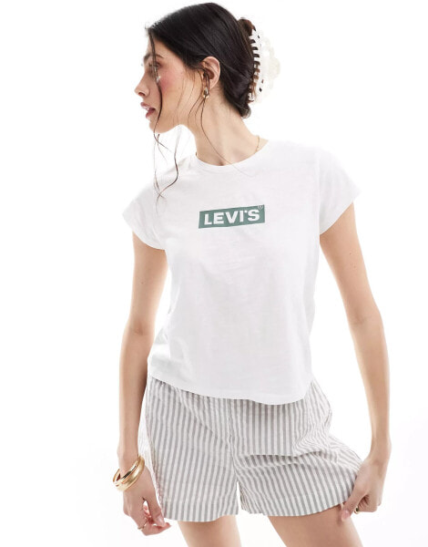 Levi's Authentic t-shirt with box tab logo in white