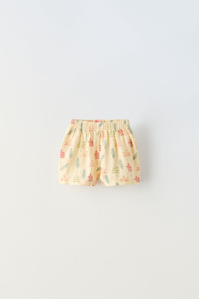 Leaf print bermuda shorts