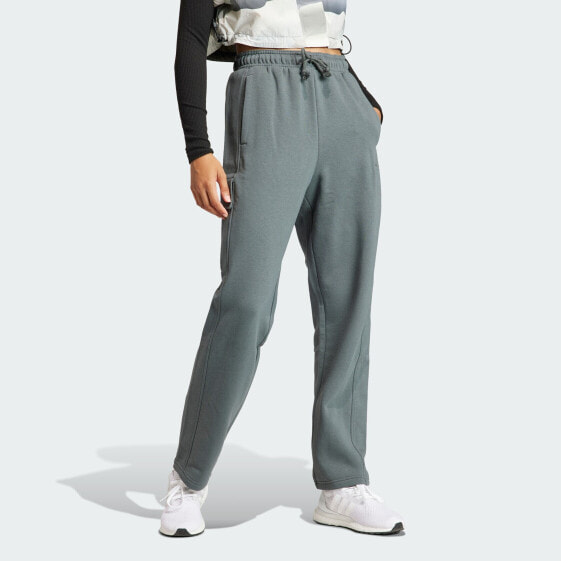 Брюки женские утепленные ALL SZN Fleece Cargo Pants Adidas