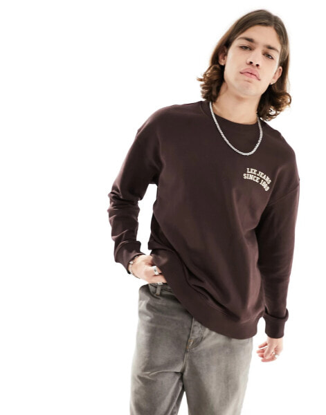 Lee chest arc logo oversized sweatshirt in brown