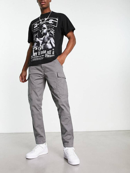 Levi's lo ball cargo in grey with pockets