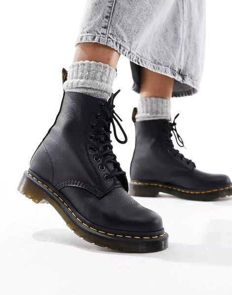 Dr Martens unisex 1460 Pascal virginia leather lace up boots