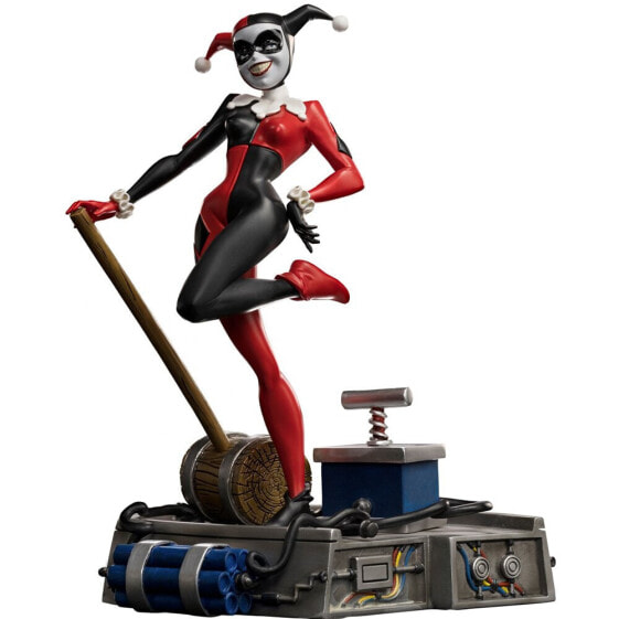 DC COMICS Batman The Animated Series Harley Quinn Art Scale Figure