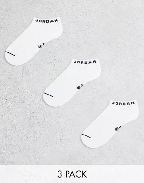 Jordan 3 pack ankle socks in white