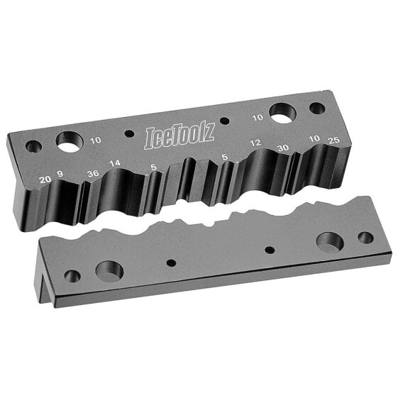 ICETOOLZ Axle Vise