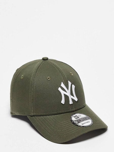 New Era MLB 9forty NY Yankees adjustable unisex cap in green