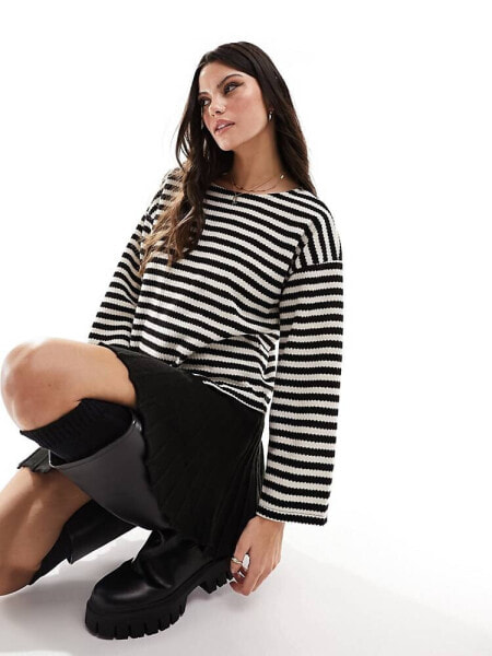 Vila round neck wide sleeve top in neutral stripe