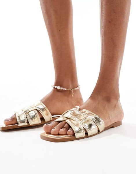 Stradivarius flat sandal in gold