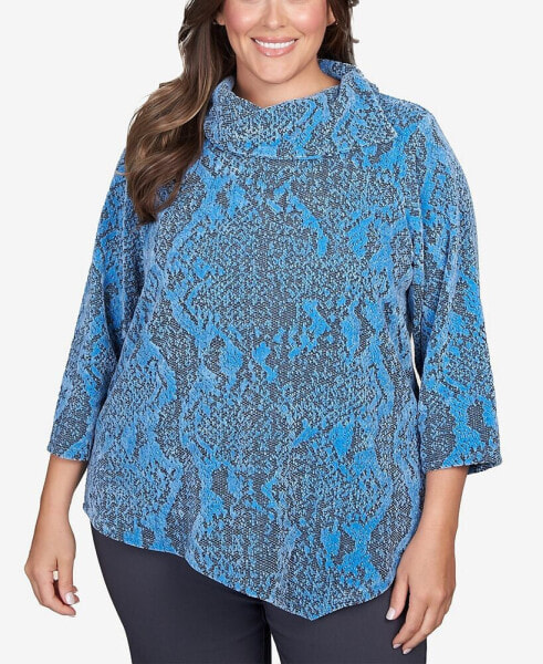 Plus Size Chenille Snakeskin Print Jacquard Top