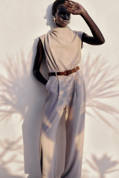 Crepe jumpsuit with belt