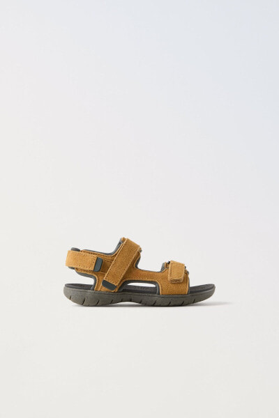 Technical leather sandals