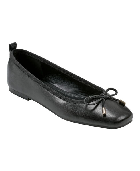 Women's Ubet Slip-on Square Toe Dress Flats