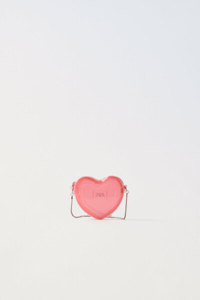 Виниловая сумка «сердечко» ZARA