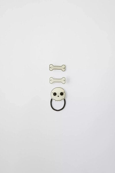 GLOW-IN-THE-DARK SKULL HAIR TIE AND BONE HAIR CLIP SET