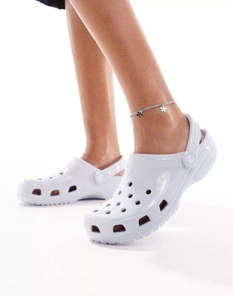 Crocs Classic Clogs In High Shine Dreamscape Grey