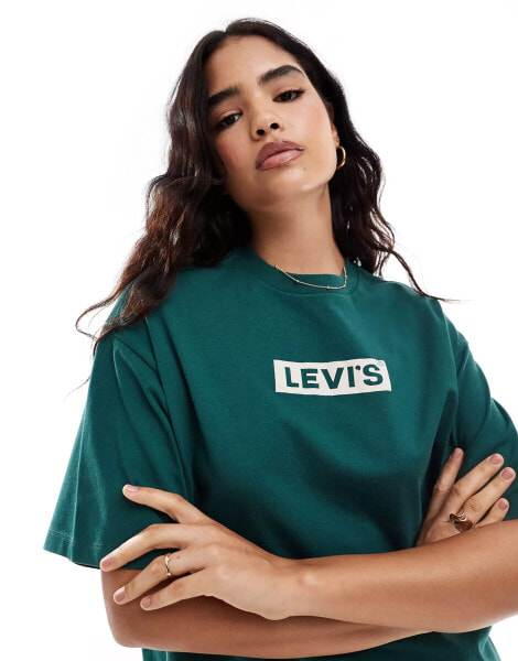 Levi's Short Stack box tab logo relaxed fit t-shirt in mid green