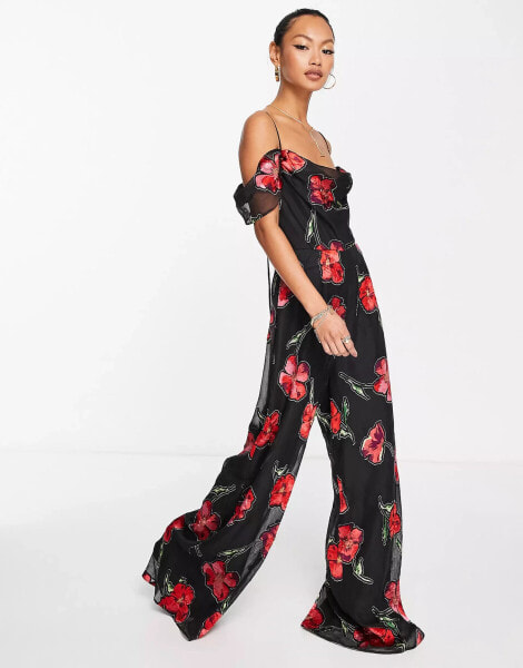 ASOS DESIGN – Jumpsuit mit Blumenprint in Ausbrenner-Optik, weitem Bein und Wasserfallkragen