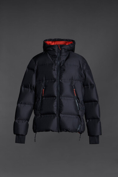Contrast down puffer jacket