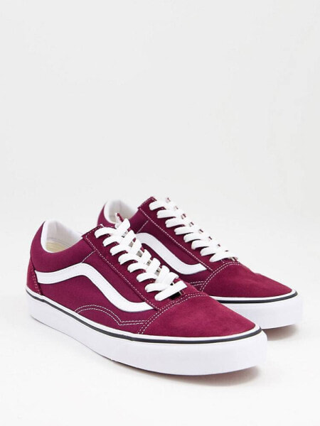 Vans Old Skool trainers in port royale burgundy