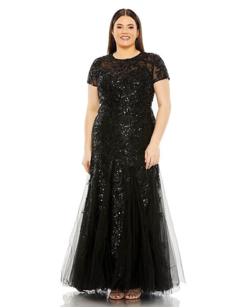 Women's Plus Size Short Sleeve Heavy Applique Gown